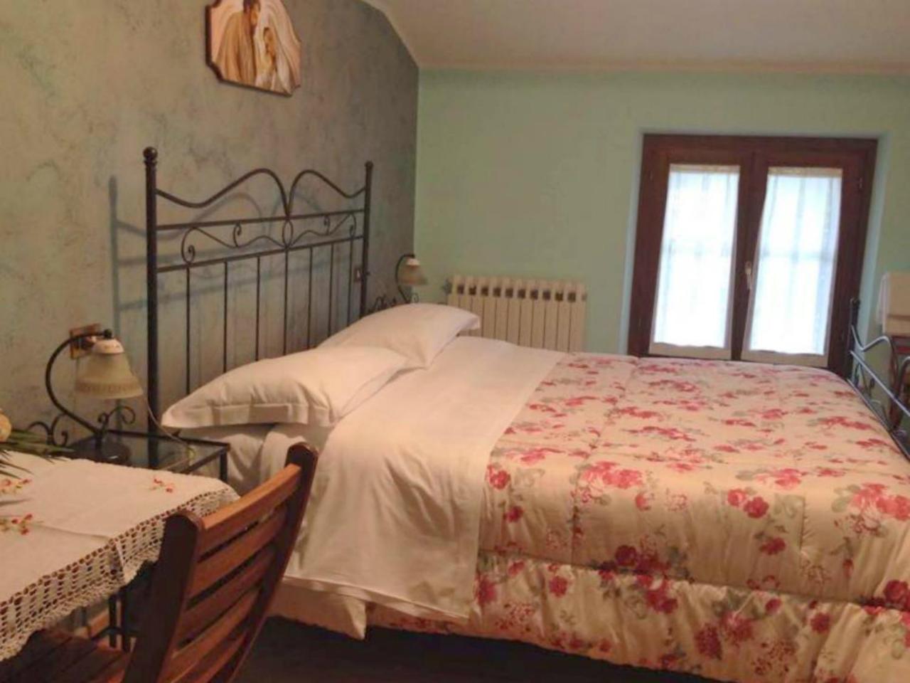 Agriturismo Il Girasole アッシジ エクステリア 写真