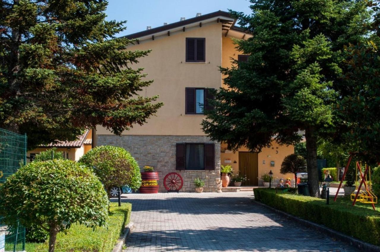 Agriturismo Il Girasole アッシジ エクステリア 写真